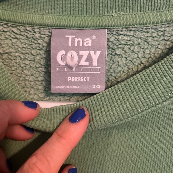 TNA Cozy Sweater - Picture 2 of 3